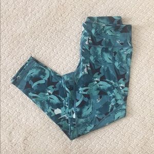 Patagonia Centered Cropped leggings